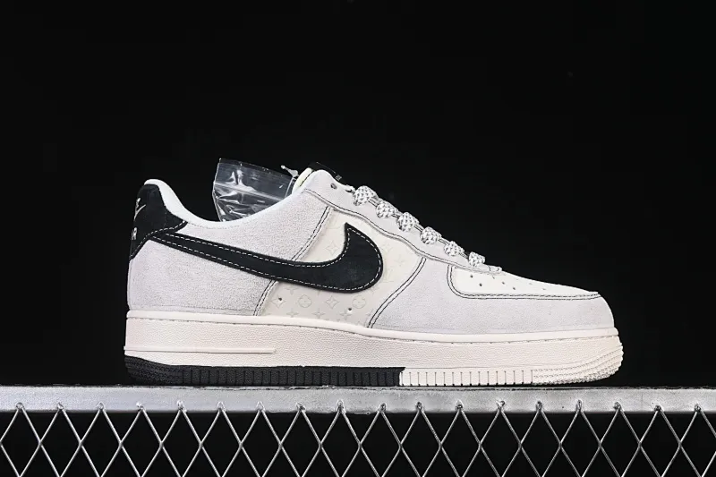 All categories Nk Air Force 1 Air Force series Nk Air Force 1 Low Air Force low top Nike Air Force 1'07 Low LV co-branded double spelled black graffiti Air Force 1 low top casual sneakers CX5050-Y06
